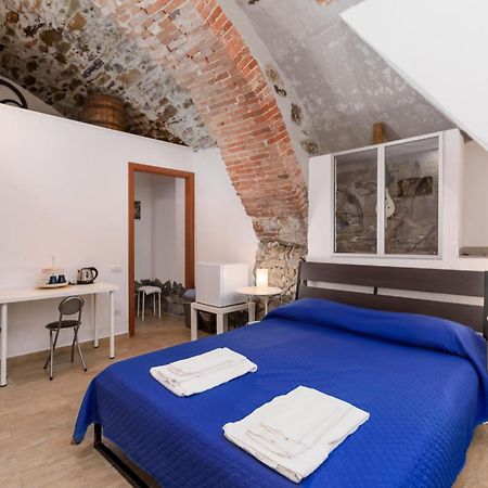 Отель Cinque Terre La Casa Del Vignaiolo Риомаджиоре Экстерьер фото